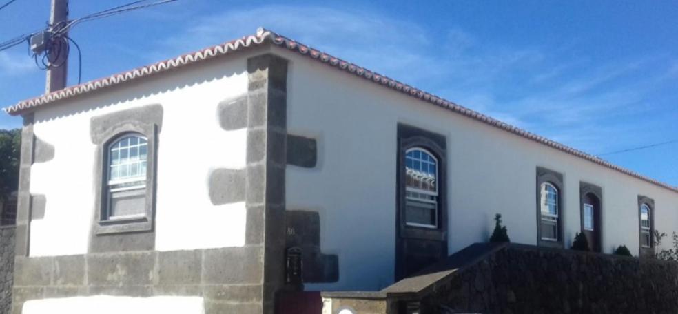 فيلا Casa Do Outeiro - Al Praia da Vitória المظهر الخارجي الصورة